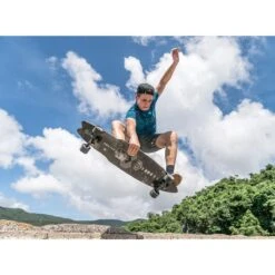 Aztron Space 40 Pro Model Surfskate -Brunotti Butik 5fbc75aa0dcbf